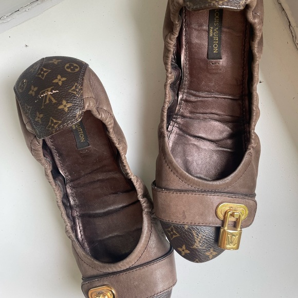 Authentic Louis Vuitton ballet flats - Picture 3 of 5